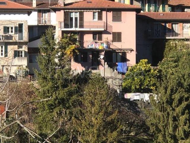 Trilocale in vendita a Sornico, Lierna