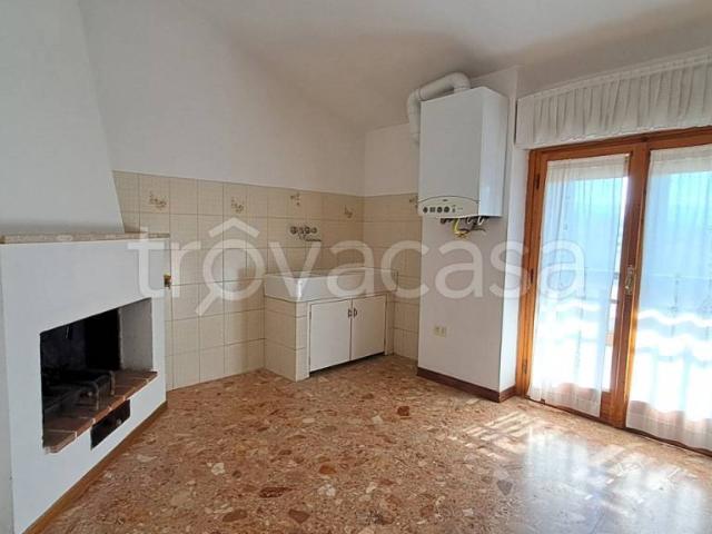 Trilocale in vendita a Tuoro sul Trasimeno