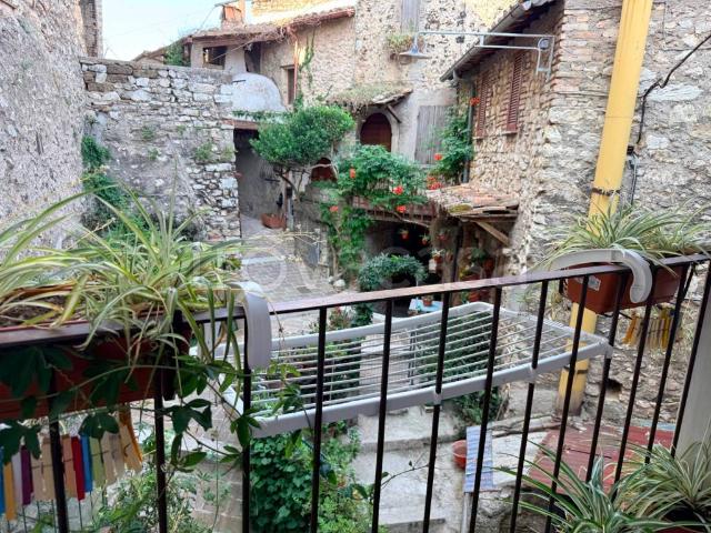 Trilocale in vendita a Terni via della Chiesa, 41, Papigno Miranda