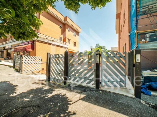 Trilocale in vendita a Tivoli via Pio ix, 25