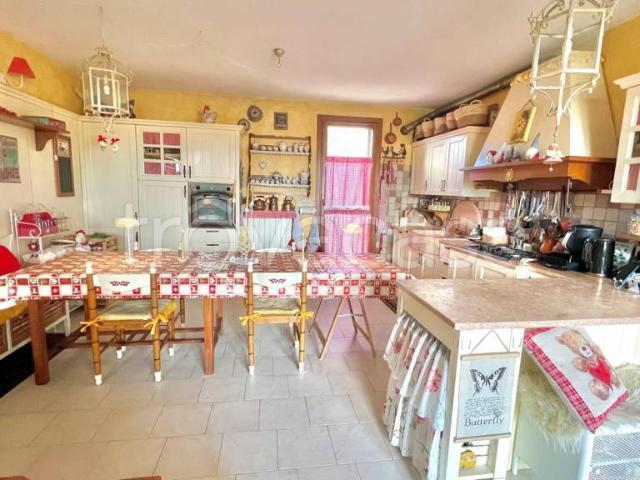 Trilocale in vendita a Venezia via Bissagola, 1, Mestre