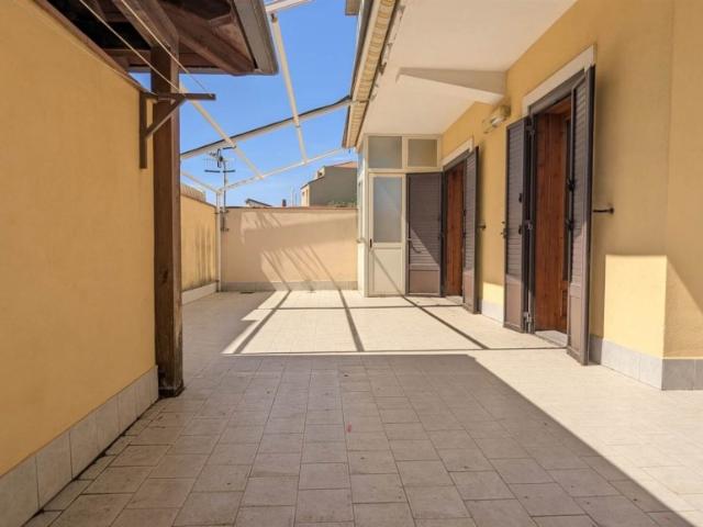 Trilocale in vendita ad Acireale via casale 44, Stazzo