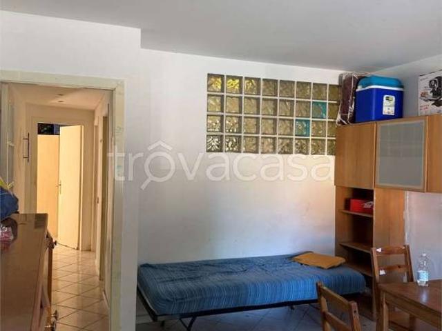 Trilocale in vendita ad Ancona via Maggini, Palombare