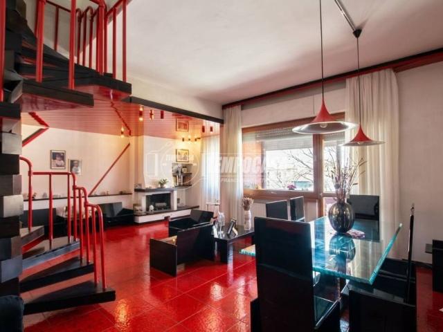 Trilocale in vendita ad Ancona via Senigallia, Piano San Lazzaro
