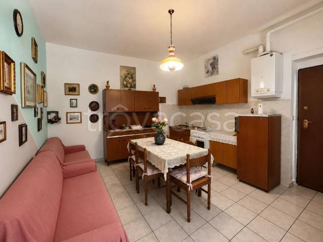 Trilocale in vendita ad Asti, Corso Alessandria
