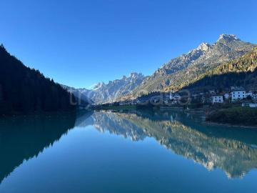 Trilocale in vendita ad Auronzo di Cadore via Unione, 10
