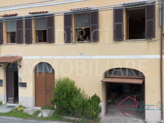 Trilocale in vendita, Casanova Lerrone degna