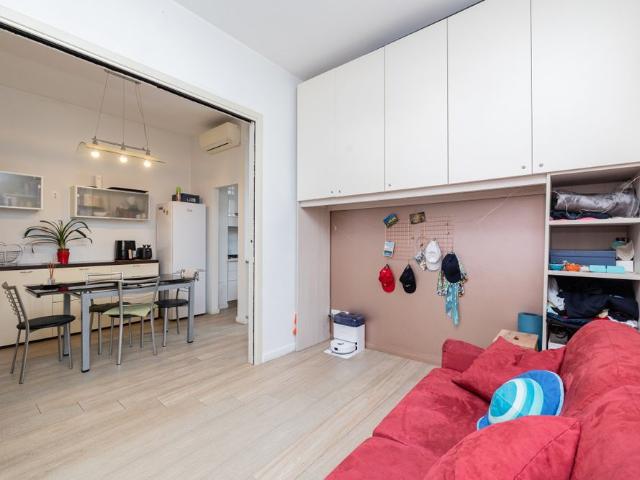 Trilocale in Via Privata Fonzaso, Milano