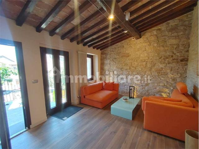 Trilocale ottimo stato, Centro, Monte Castello di Vibio