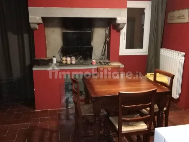 Trilocale ottimo stato, piano rialzato, Centro, Fiesole