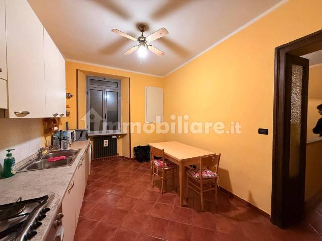 Trilocale ottimo stato, piano terra, Ospedale, Alessandria