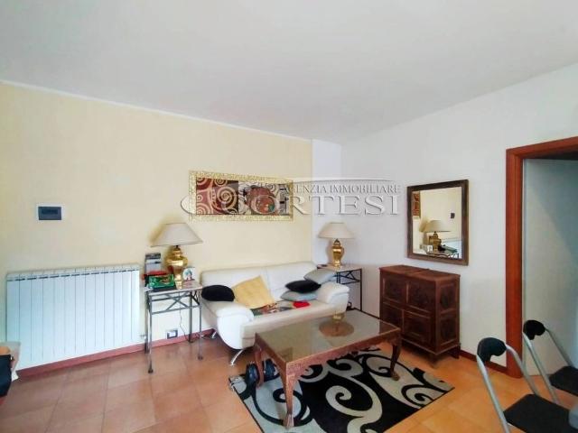 Trilocale ottimo stato, piano terra, Centro, Umbertide