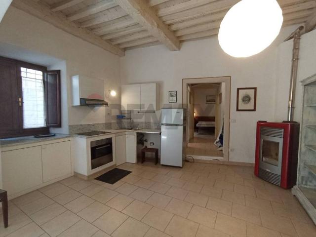 Trilocale ottimo stato, piano terra, Centro, Bagni di Lucca