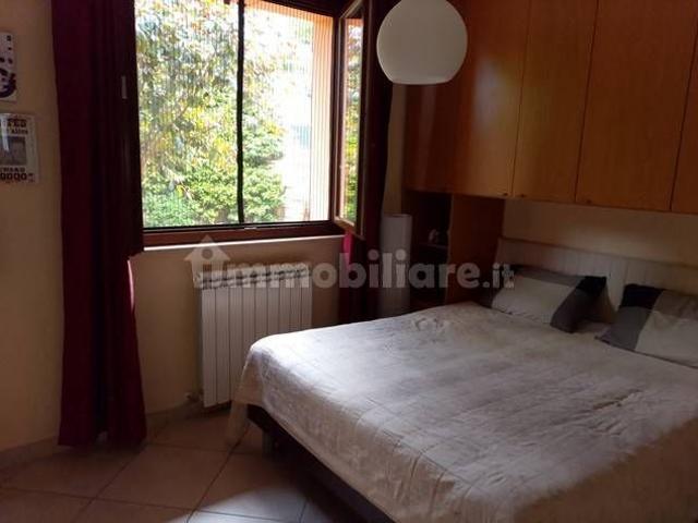 Trilocale ottimo stato, piano terra, Centro, Magione
