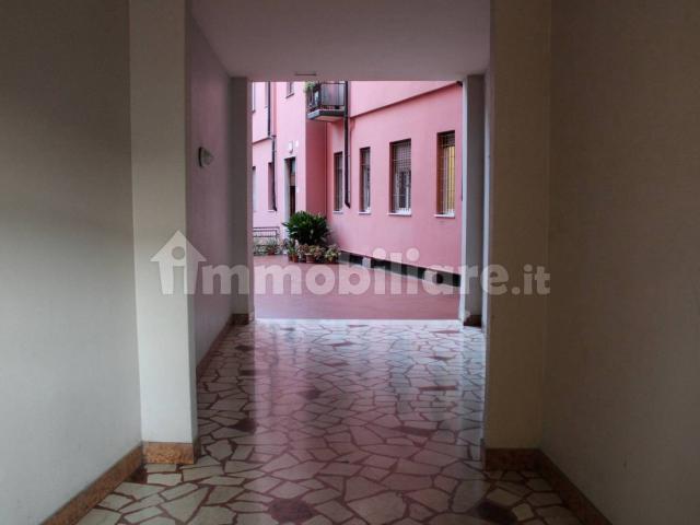 Trilocale ottimo stato, piano terra, Crocifissa di Rosa, Brescia