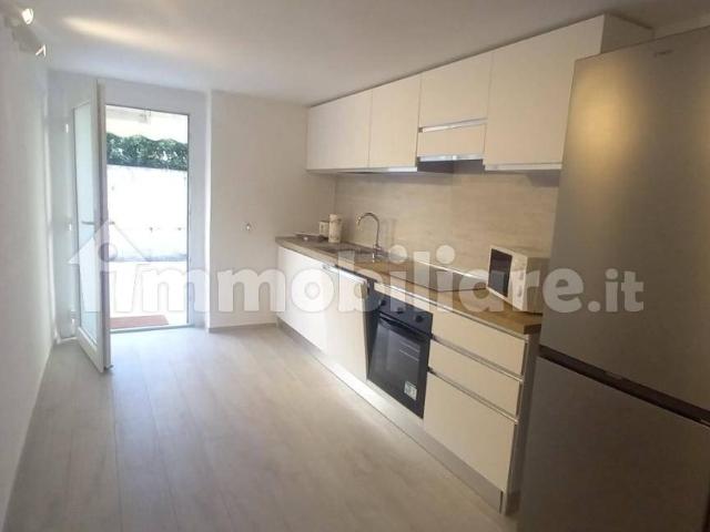 Trilocale ottimo stato, piano terra, Lido di Camaiore, Camaiore