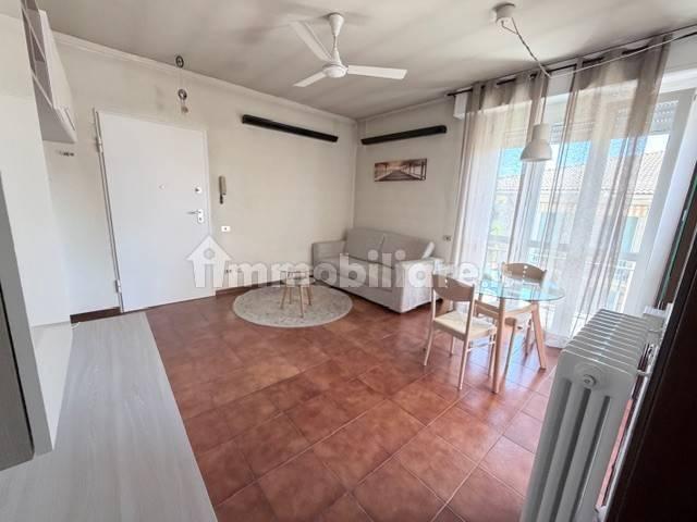 Trilocale ottimo stato, primo piano, Centro, Viadana