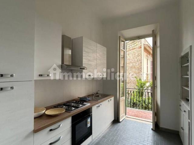 Trilocale ottimo stato, primo piano, Centro, Nettuno
