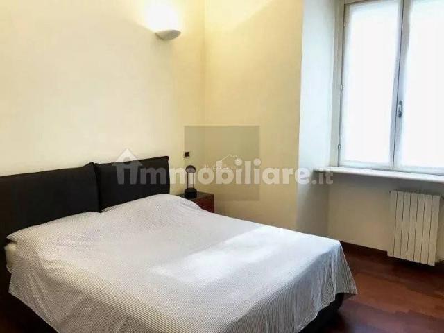 Trilocale ottimo stato, primo piano, Centro, Pessano con Bornago