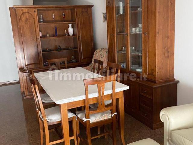 Trilocale ottimo stato, primo piano, Centro, Ponte San Nicolò