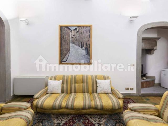 Trilocale ottimo stato, primo piano, Signoria Uffizi, Firenze