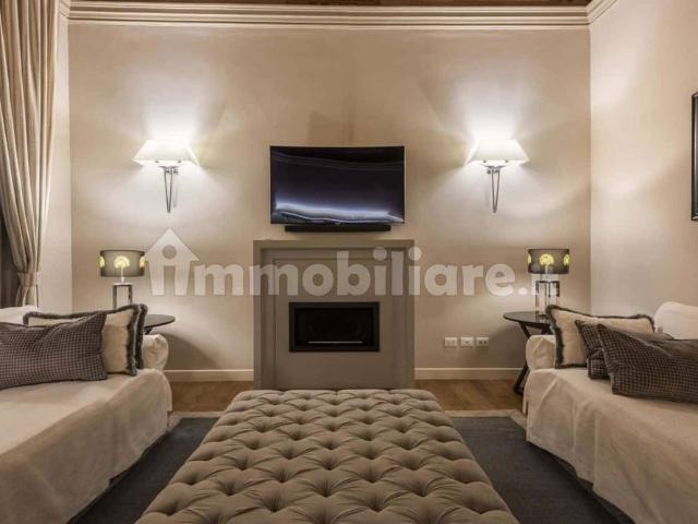 Trilocale ottimo stato, primo piano, Signoria Uffizi, Firenze