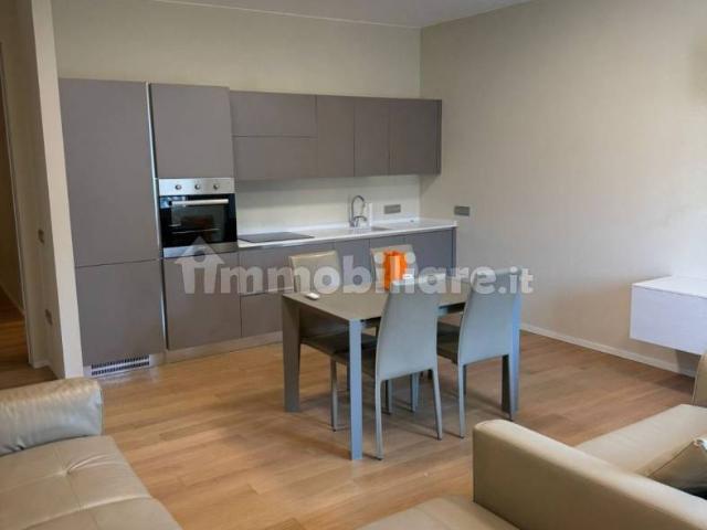Trilocale ottimo stato, quarto piano, Centro Storico, Modena