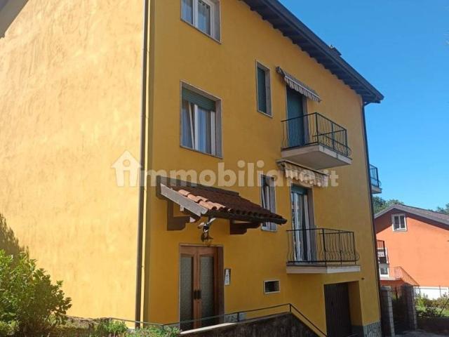 Trilocale ottimo stato, secondo piano, Civiglio, Como