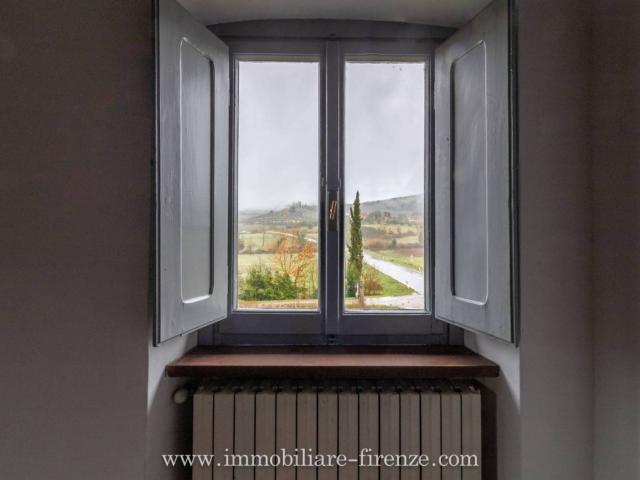 Trilocale ottimo stato, secondo piano, L'Apparita Monte Pilli, Bagno a Ripoli