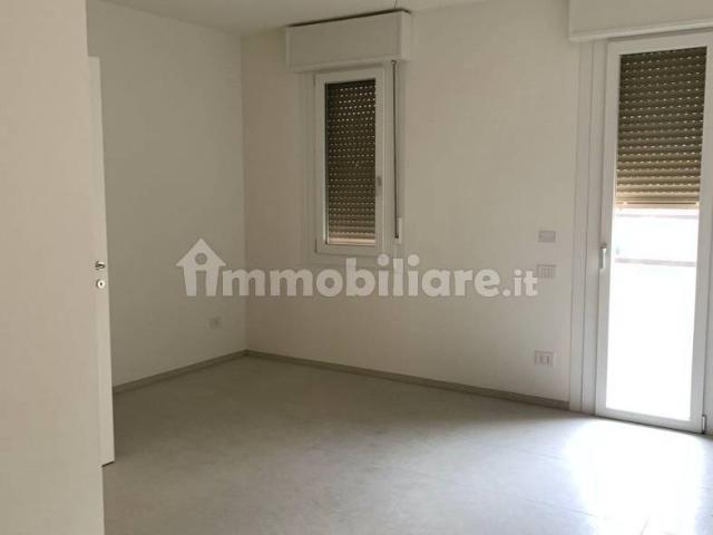 Trilocale ottimo stato, secondo piano, San Bortolo, Vicenza