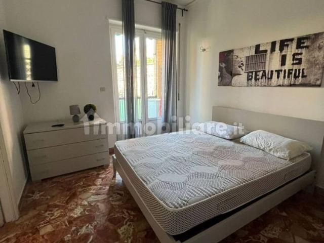 Trilocale ottimo stato, secondo piano, Quarto, Genova