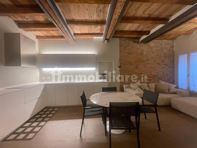 Trilocale ottimo stato, terzo piano, Castiglione Tribunale, Bologna