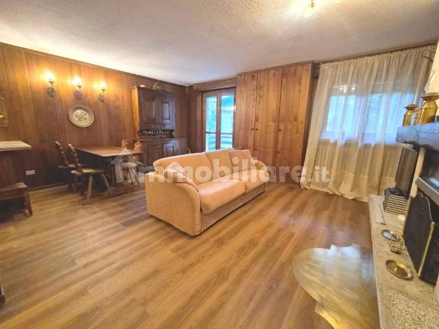 Trilocale Località Edelboden Superiore, Centro, Gressoney La Trinitè