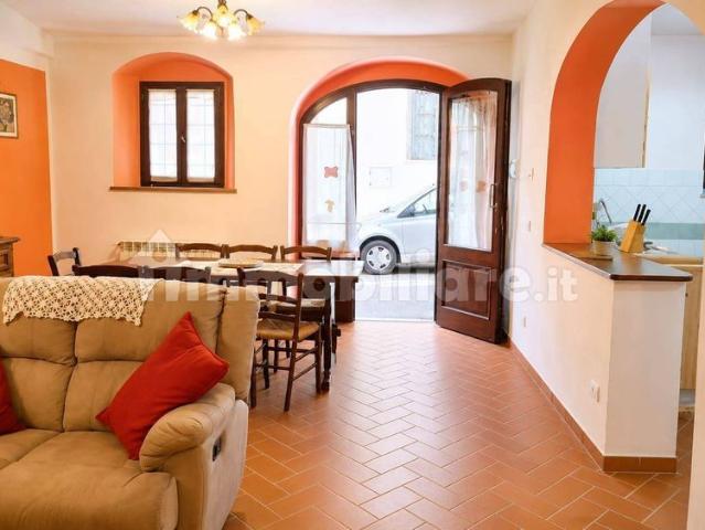 Trilocale Località Tagliaferro 15b, Scarperia e San Piero