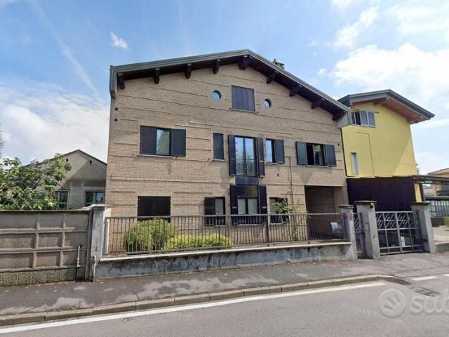 Trilocale libero subito a Seregno