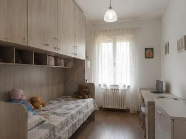 Trilocale luminoso con terrazzo