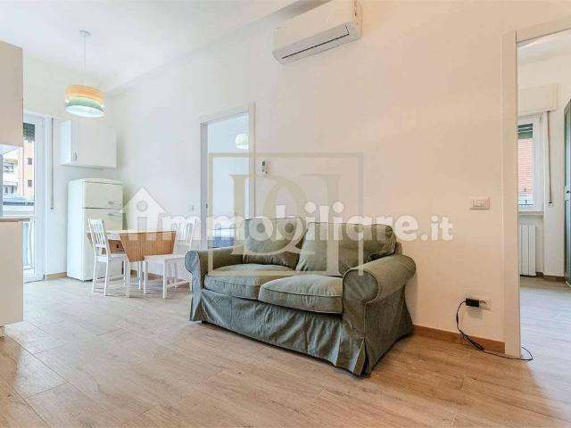 Trilocale Monte San Genesio, 24, Dergano, Milano