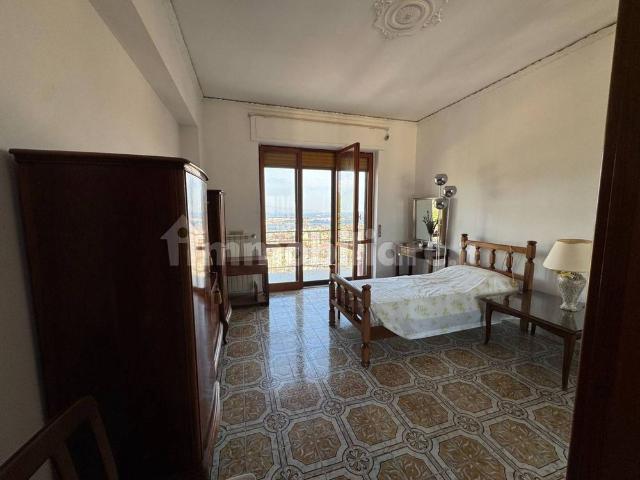 Trilocale salita Ogliastri 59, Giostra, Messina