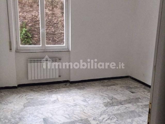 Trilocale salita Alessio Levaggi 2, Centro Storico, Chiavari