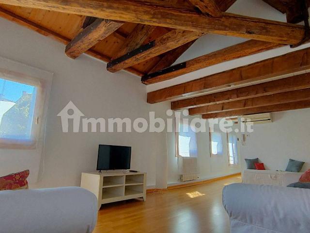 Trilocale San Polo, San Polo, Venezia