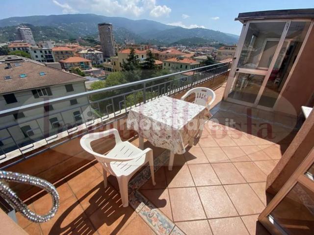 Trilocale sesto piano, Centro, Lavagna