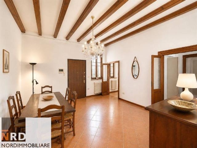 Trilocale Spagnoli, Centro, Mantova