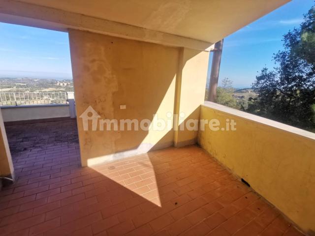 Trilocale Strada della Necropoli, Novilara, Pesaro