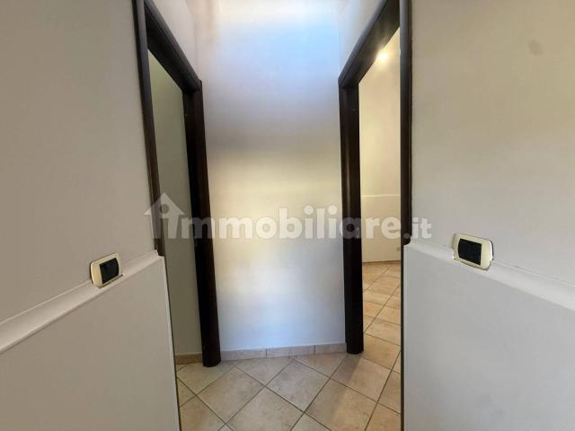 Trilocale piano terra, Centro, Castellammare di Stabia