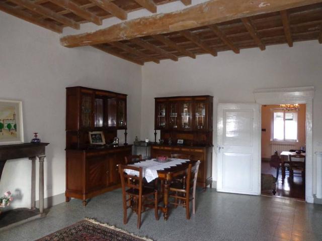 Trilocale piazza Camillo Benso di Cavour, Centro, Barberino di Mugello