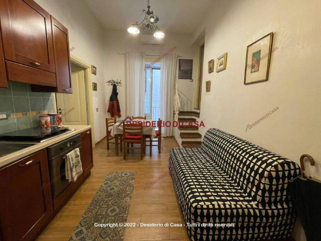 Trilocale piazza del Duomo, Centro, Cefalù