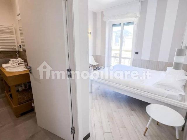 Trilocale piazza Sant'Agostino 38, Centro Storico, La Spezia