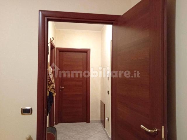 Trilocale piazza Umberto I 16, Centro, San Giovanni Incarico