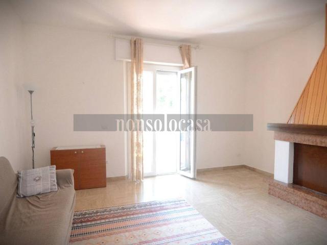Trilocale piazzale Palmiro Togliatti 999, Centro, Deruta