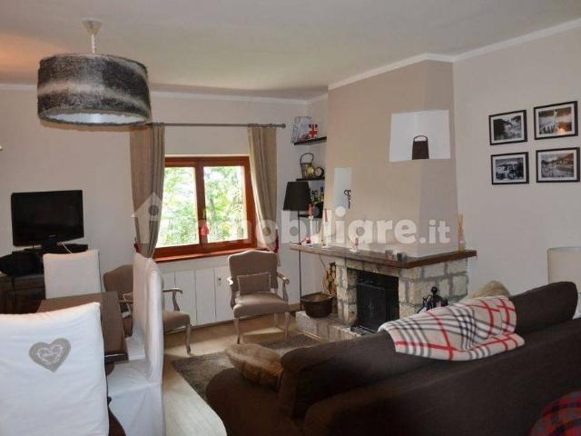 Trilocale piazzale Pian de' Valli, Rieti